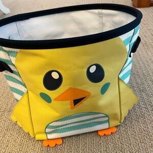 Thirty-one chick Easter basket/bag
